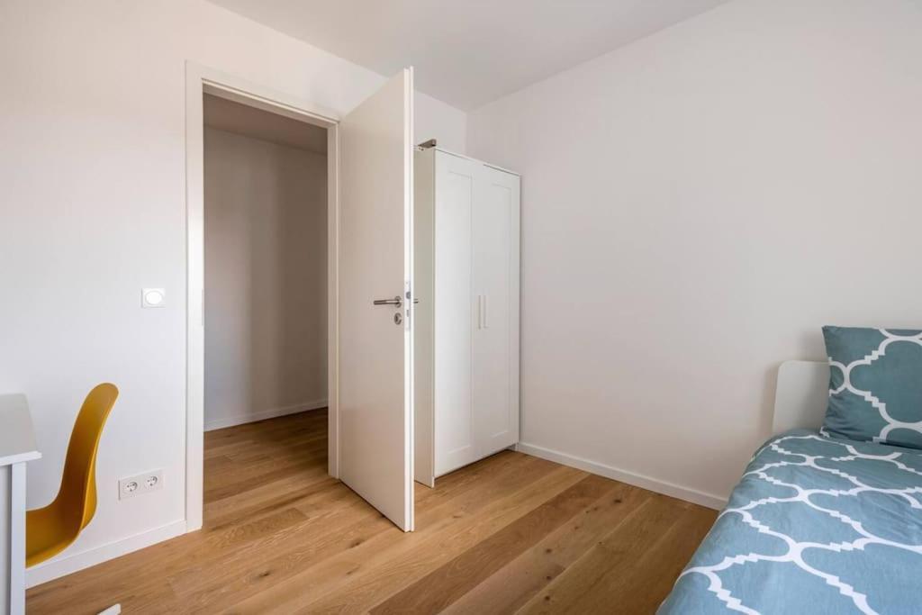 Modern Home In Central Berlin Exterior photo